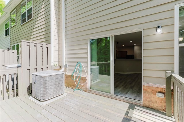 deck with central AC