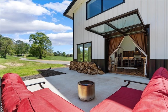 view of patio / terrace featuring an outdoor living space