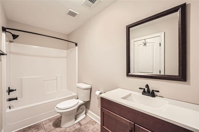 46 Grand Georgian Ct NE, Cartersville, GA 30121 - full bath with toilet, baseboards, vanity, and shower / tub combination