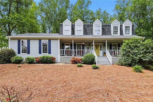 view of front of property featuring a porch