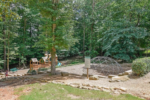 4081 Riverlook Pkwy SE Unit 13, Marietta, GA 30067 - view of yard with a playground