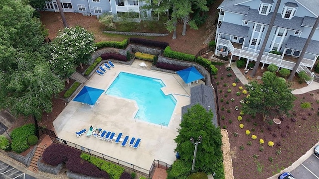4081 Riverlook Pkwy SE Unit 13, Marietta, GA 30067 - view of community pool
