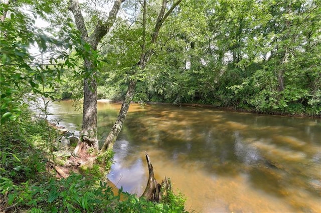 Listing photo 3 for 220 Sal Mountain River Rd, Sautee Nacoochee GA 30571