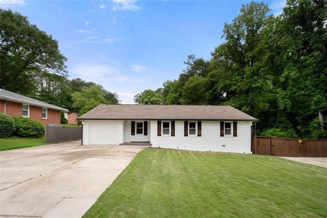 2021 Sherwood Dr SE, Marietta, GA 30062 - single story home featuring concrete driveway and a garage