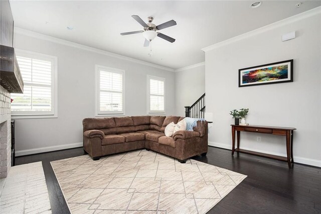 2026 Forte Ln, Alpharetta, GA 30009 - living area featuring wood finished floors, crown molding, baseboards, a ceiling fan, and stairway