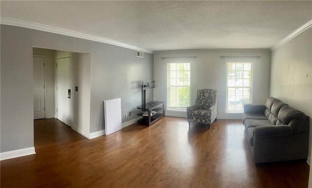 750 Dalrymple Rd Unit G3, Atlanta, GA 30328 - living room featuring ornamental molding, wood finished floors, and baseboards