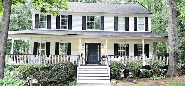 view of front of home featuring a porch