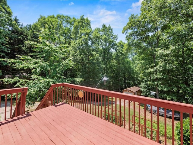 4654 Fox Forrest Dr, Flowery Branch, GA 30542 - deck featuring a yard