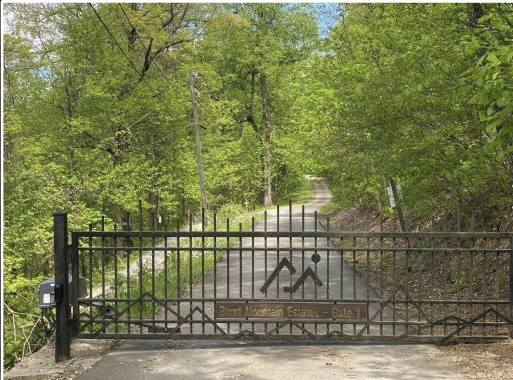 Listing photo - caption unavailable