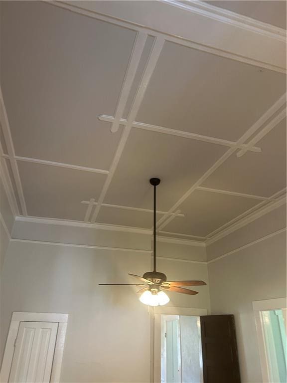 216 Hardee St, Dallas, GA 30132 - detailed view of ceiling fan