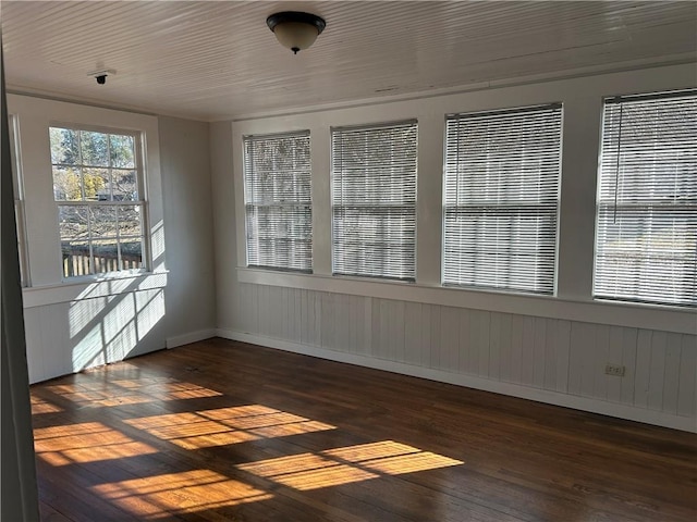 216 Hardee St, Dallas, GA 30132 - view of unfurnished sunroom