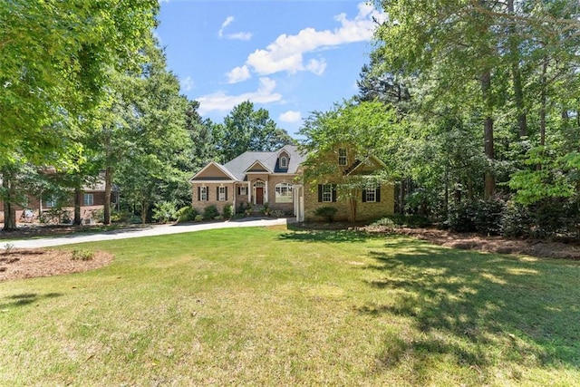 view of front of home with a front yard