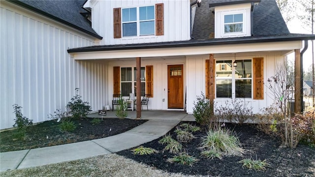 property entrance featuring covered porch