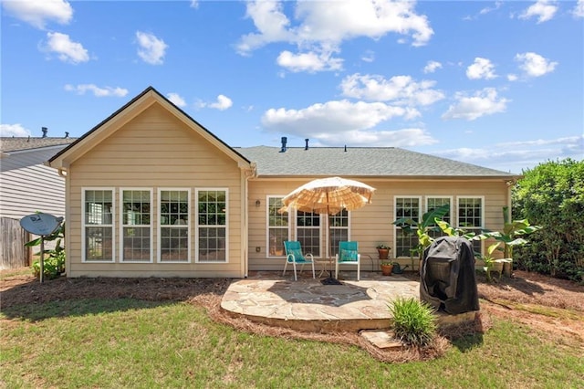 4535 Vanadium Bnd, Cumming, GA 30040 - back of house featuring a patio area and a yard
