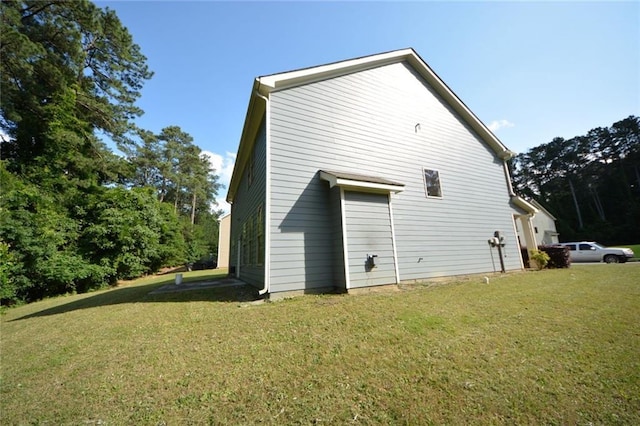 2307 Overlook Ave, Lithonia, GA 30058 - view of side of home featuring a yard