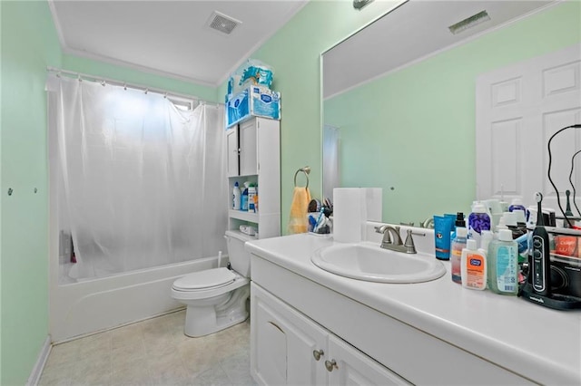 full bathroom featuring vanity, toilet, and shower / bath combo with shower curtain