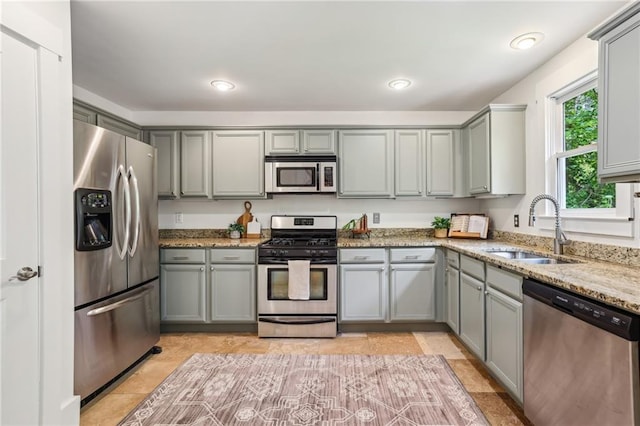 1592 Braeburn Dr SE, Atlanta, GA 30316 - kitchen featuring stainless steel appliances, gray cabinets, and recessed lighting