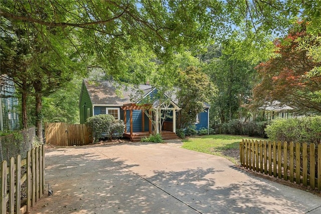 1592 Braeburn Dr SE, Atlanta, GA 30316 - view of front of property with a wooden deck