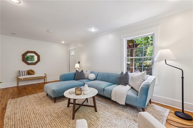 1592 Braeburn Dr SE, Atlanta, GA 30316 - living area with crown molding, light wood-type flooring, baseboards, and recessed lighting