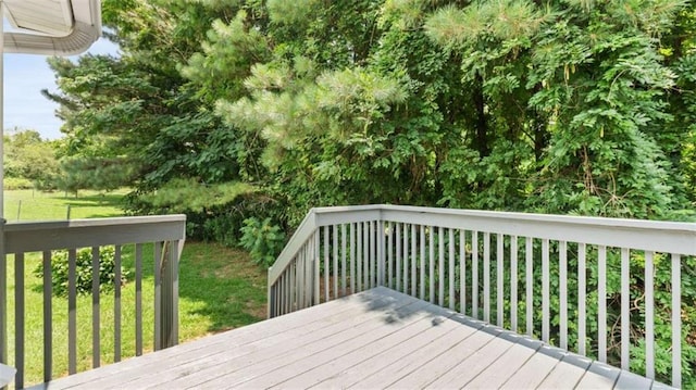 35 Ravenwood Dr, Rockmart, GA 30153 - deck featuring a lawn