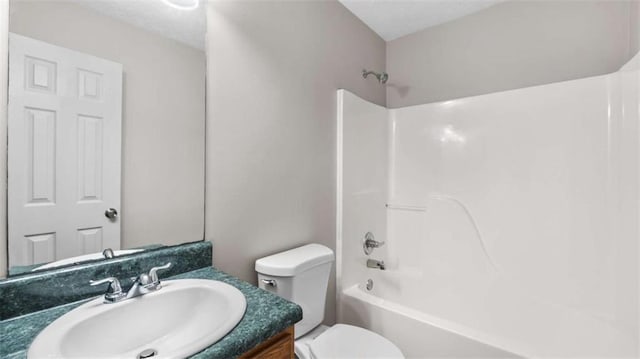 35 Ravenwood Dr, Rockmart, GA 30153 - full bath with vanity and bathing tub / shower combination