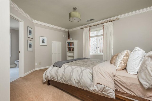 full bathroom with visible vents, baseboards, ornamental molding, toilet, and vanity