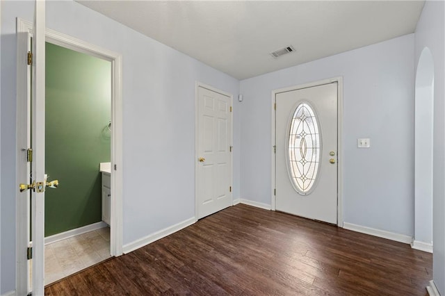 entryway featuring dark hardwood / wood-style floors