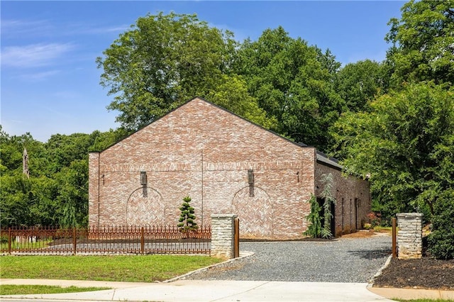 538 Main St, Palmetto, GA 30268 - view of side of property with brick siding