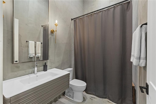 538 Main St, Palmetto, GA 30268 - bathroom featuring vanity and a shower with shower curtain