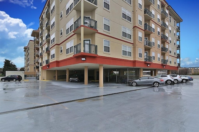 230 E Ponce De Leon Ave Unit 314, Decatur, GA 30030 - view of apartment building / complex featuring uncovered parking