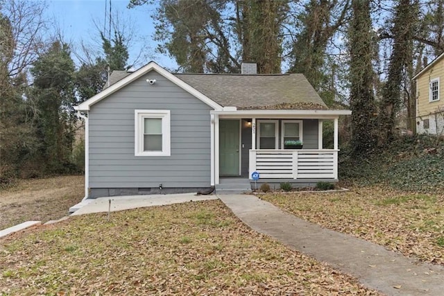 property entrance with a porch