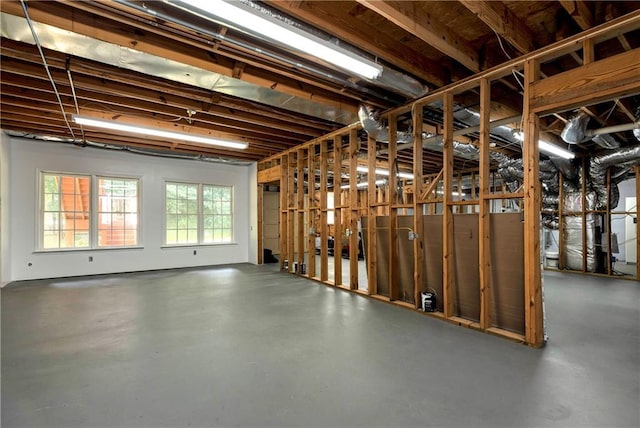 3885 Lake Juliette Dr, Buford, GA 30519 - view of below grade area