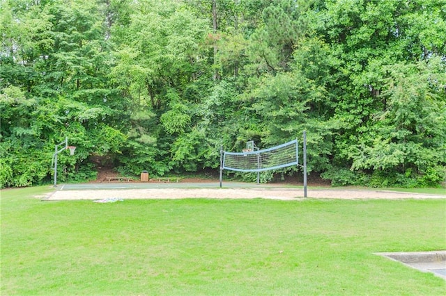 5396 Turnbill Pt NW, Acworth, GA 30101 - view of community featuring volleyball court and a yard