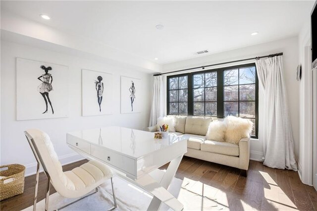 726 Edgewood Ave NE, Atlanta, GA 30307 - interior space featuring wood finished floors, recessed lighting, visible vents, and baseboards