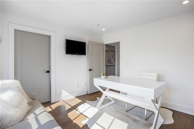 726 Edgewood Ave NE, Atlanta, GA 30307 - office area featuring baseboards, recessed lighting, and wood finished floors