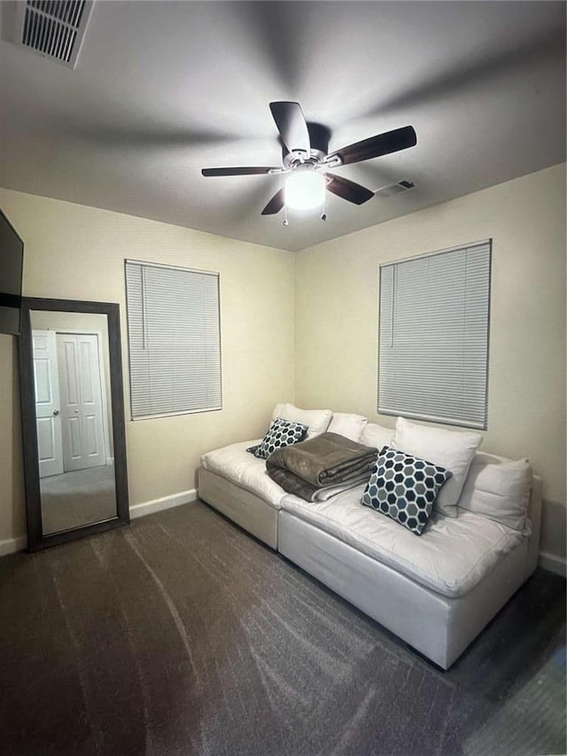 1132 SE Oak Knoll Ter SE, Atlanta, GA 30315 - living area with baseboards and a ceiling fan