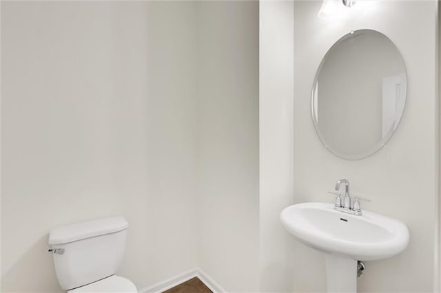 5312 Brooklands Dr, Lithonia, GA 30058 - bathroom with toilet and a sink