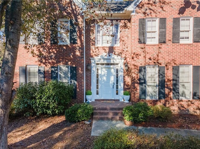 view of front facade with brick siding