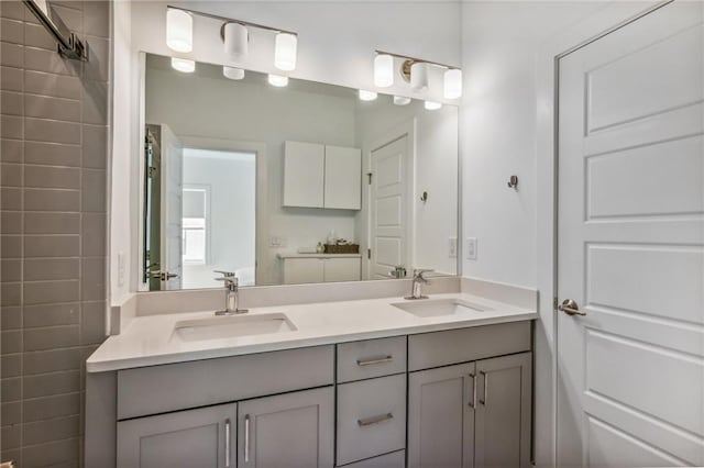 2034 Rockledge Rd NE, Atlanta, GA 30324 - full bathroom featuring double vanity
