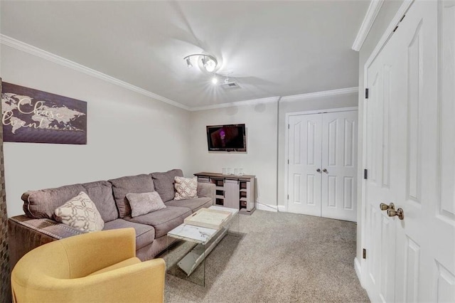 living room with light carpet and crown molding