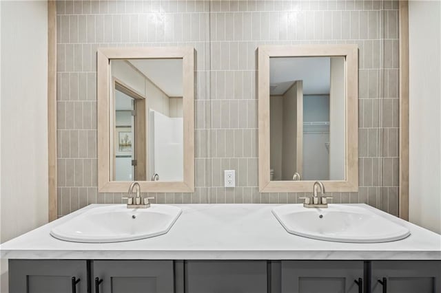 bathroom featuring vanity