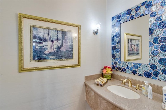 bathroom featuring a sink