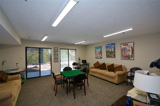 recreation room featuring carpet floors