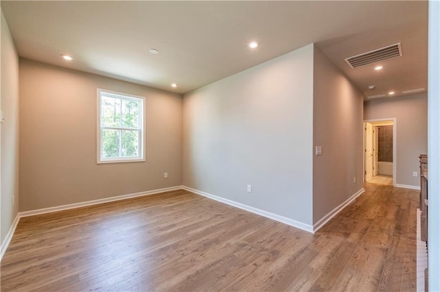 empty room featuring light hardwood / wood-style flooring