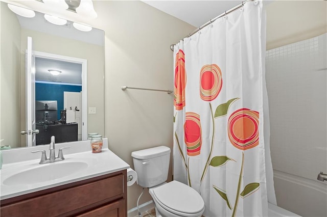 1655 Hampton Oaks Dr, Alpharetta, GA 30004 - bathroom with vanity and shower / tub combo
