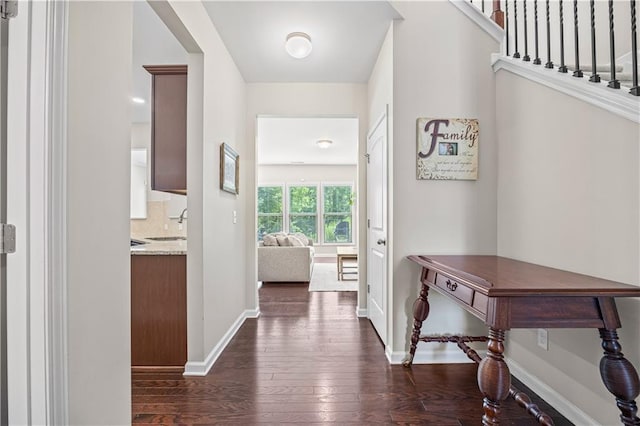 1655 Hampton Oaks Dr, Alpharetta, GA 30004 - hallway featuring dark wood-type flooring and baseboards