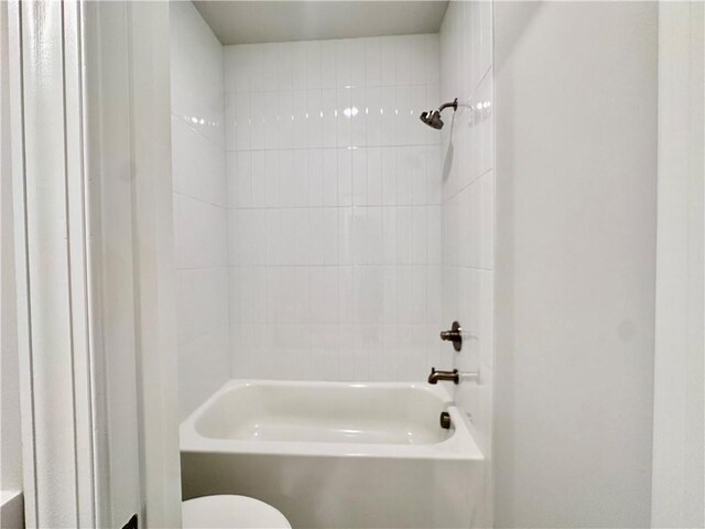 full bathroom with toilet and shower / bathing tub combination