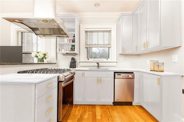 kitchen with stainless steel appliances, a sink, healthy amount of natural light, open shelves, and crown molding