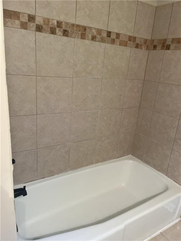 4701 Flat Shoals Rd Unit 41-F, Union City, GA 30291 - full bath with a bath
