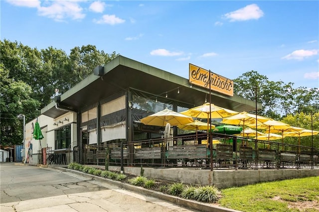 view of building exterior